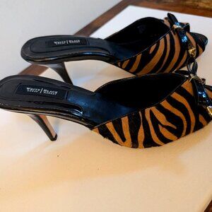 NWOT White house black market heels
